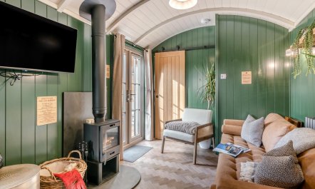2 Bed in Binsted 5