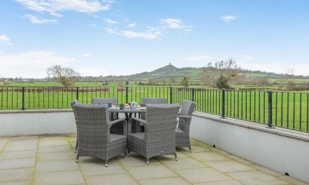 3 Bed in West Pennard 6