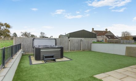 3 Bed in West Pennard 9