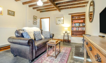 1 Bed in Aberllefenni 9