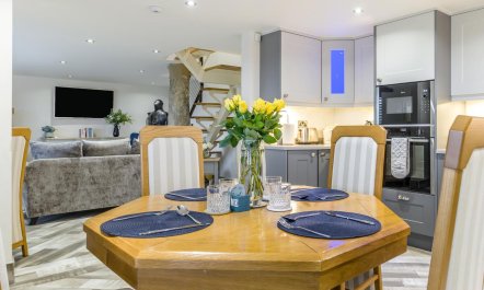 2 Bed in Normanton 8