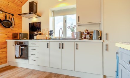 1 Bed in Idridgehay 9