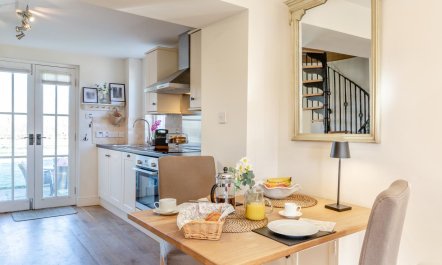 1 Bed in Dalston 6