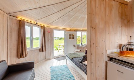 1 Bed in Hartland 4