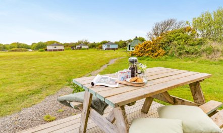 1 Bed in Hartland 4