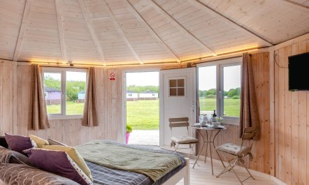 1 Bed in Hartland 3