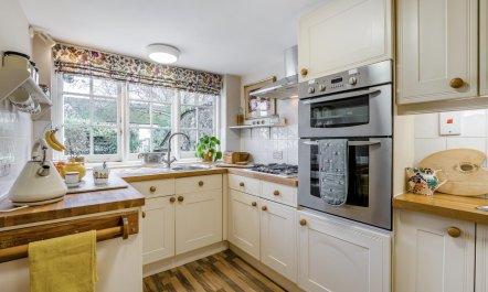 3 Bed in Winchelsea 3