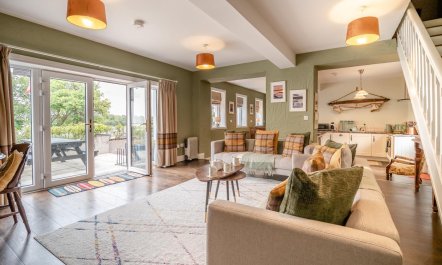 4 Bed in Derrylin 6