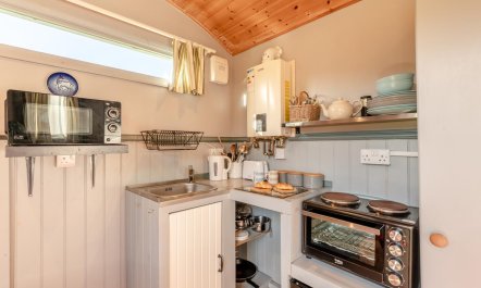 1 Bed in Lanercost 7