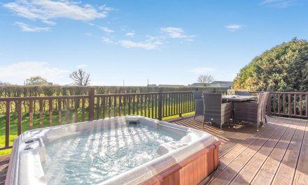 2 Bed in Athelington 1