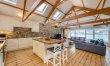 6 Bed in Dartmouth 1