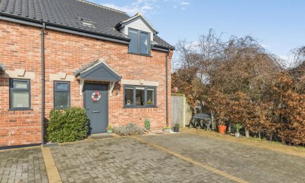 3 Bed in Rollesby 8
