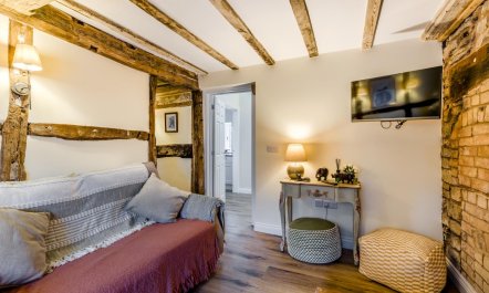 3 Bed in Callaughton 5