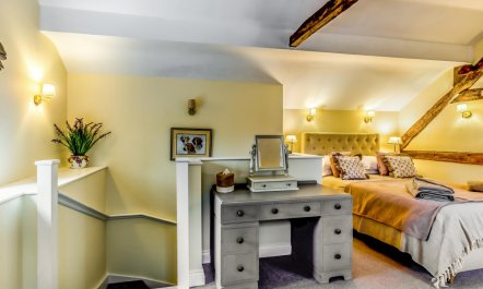 3 Bed in Callaughton 8