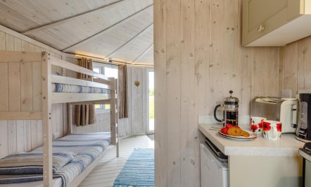 1 Bed in Hartland 4