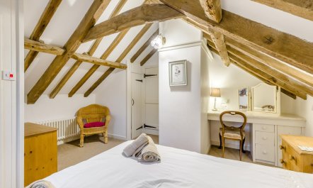 3 Bed in Stratton Strawless 9