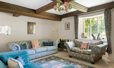 5 Bed in Crowcombe 9
