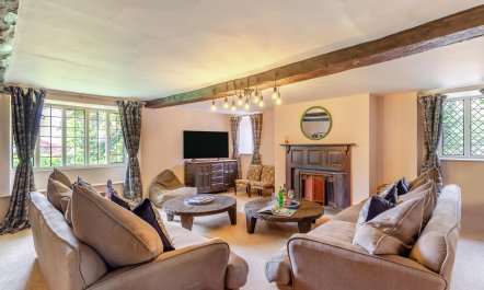 5 Bed in Crowcombe 2