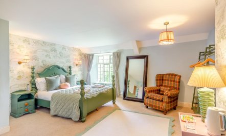 5 Bed in Crowcombe 5