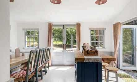 5 Bed in Crowcombe 7
