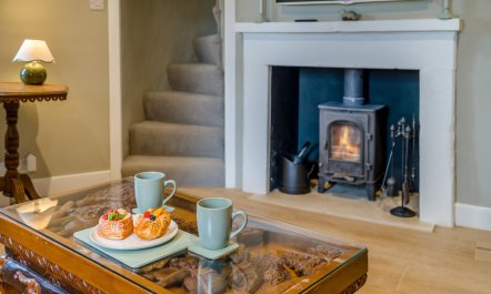 1 Bed in Cirencester 8