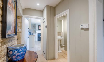 1 Bed in Cirencester 5