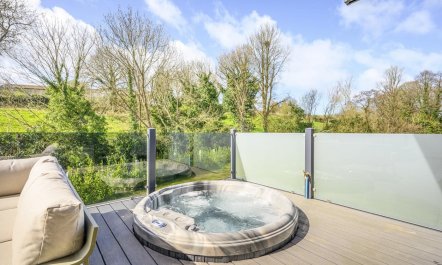 2 Bed in St. Minver 5