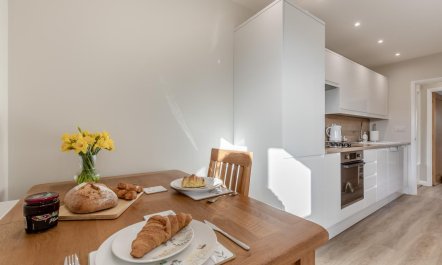 1 Bed in Northam 5