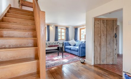 4 Bed in Shrawley 8