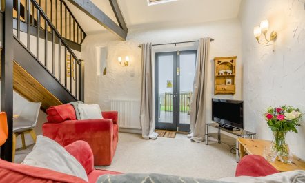 2 Bed in St. Gennys 2