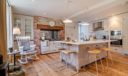 4 Bed in Kingsdon 7