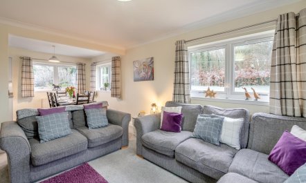 3 Bed in Jedburgh 2