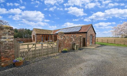 2 Bed in Alne