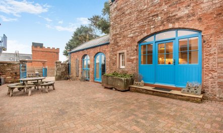 3 Bed in Brampton 1