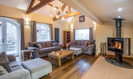3 Bed in Brampton 3
