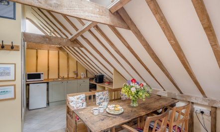 1 Bed in Woodbridge 8