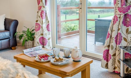 2 Bed in Coaley 4