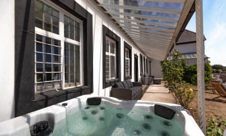 4 Bed in Bishopsteignton 1
