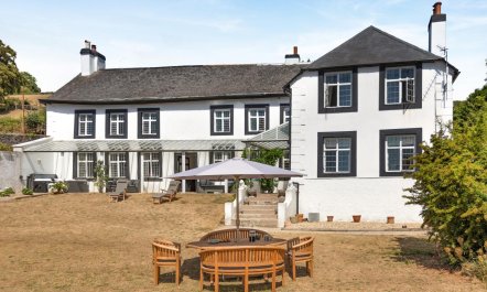 4 Bed in Bishopsteignton