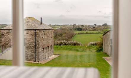 4 Bed in Padstow 8