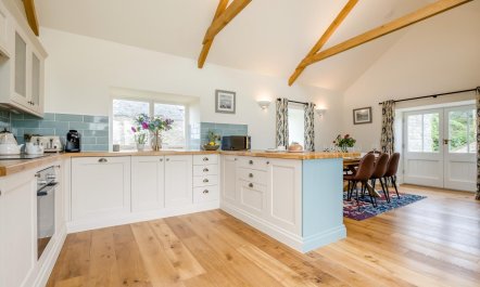 4 Bed in Padstow 3