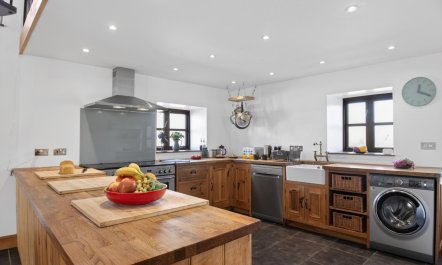 3 Bed in Bontuchel 3