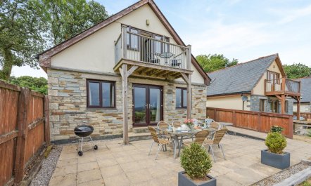 4 Bed in Upton Cross 4