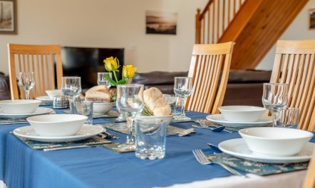 4 Bed in Upton Cross 8