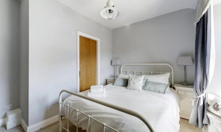 2 Bed in Ambleside 8