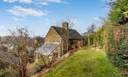 3 Bed in Longnor 1