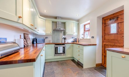 3 Bed in Longnor 7