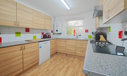 2 Bed in Swanage 3