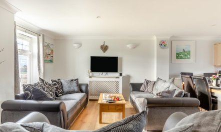 4 Bed in Newquay