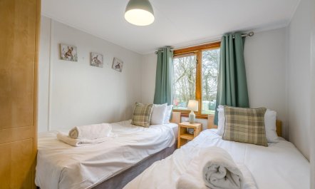 2 Bed in Athelington 7